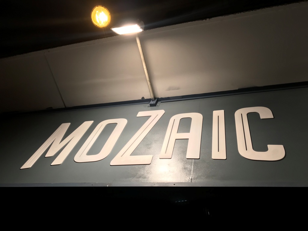 MOZAIC, CAVE À BIÈRE