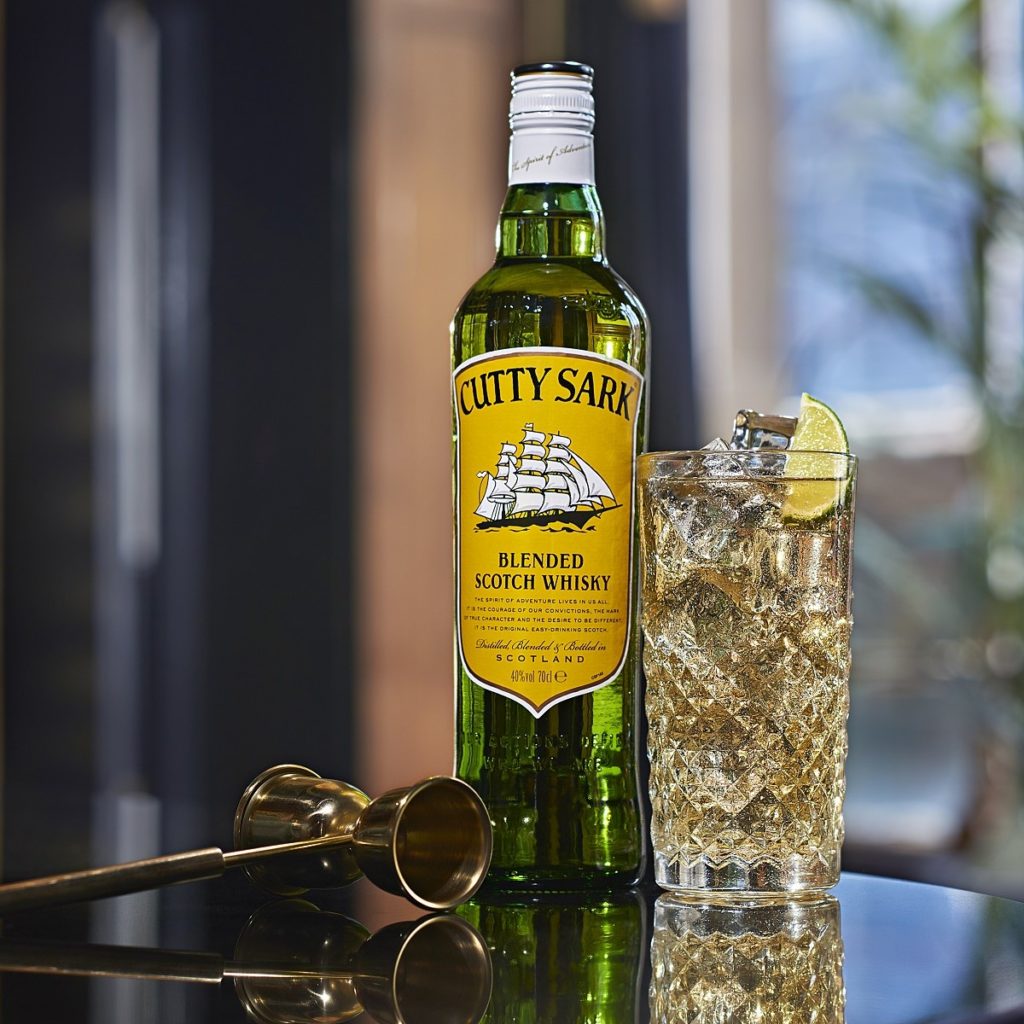CuttySark Ginger ale with lime wedge