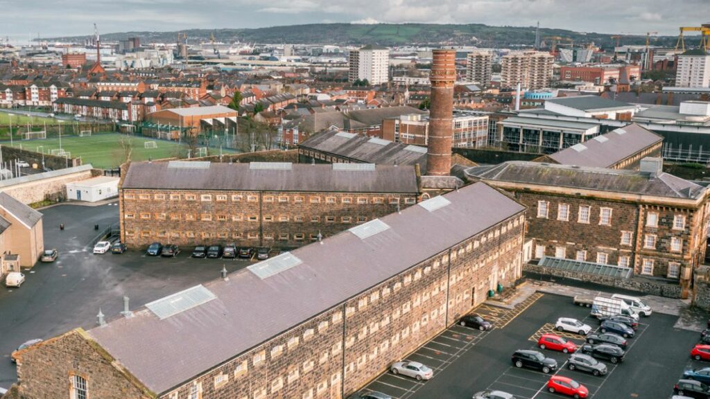MCCONNELL’S TRANSFORME UNE ANCIENNE PRISON VICTORIENNE EN HAUT LIEU DU SPIRITOURISME À BELFAST (COMMUNIQUÉ)